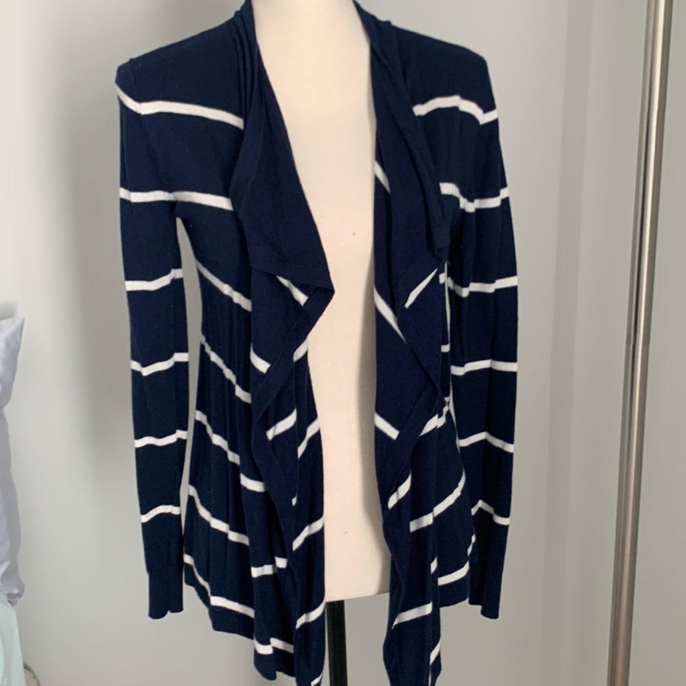 Ann Taylor open front sweater navy ☘️HP